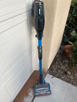 Shark Cordless Handheld Vacuum