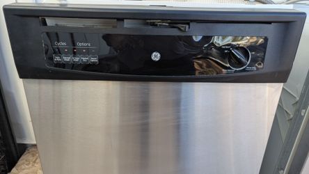 Stainless Steel Dishwasher * Works Great