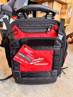Pack-Out Structured Milwaukee Backpack *NEW*