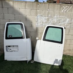 Chevy Express 1500 Y 2500 Partes Puertas Traseras 