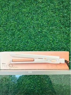 Brand New Cortex Beauty ProSlim 1” Professional Flat Iron