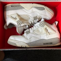 Air Jordan 4 White Oreo Size 10.5