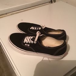 Ladies Vans Brand Shoes Sz 10 