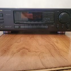 Onkyo Receiver And 6 Disk Cd Changer