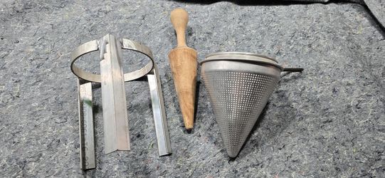 Vintage Wear-Ever No 8 Aluminum Sieve with Wood Pestle