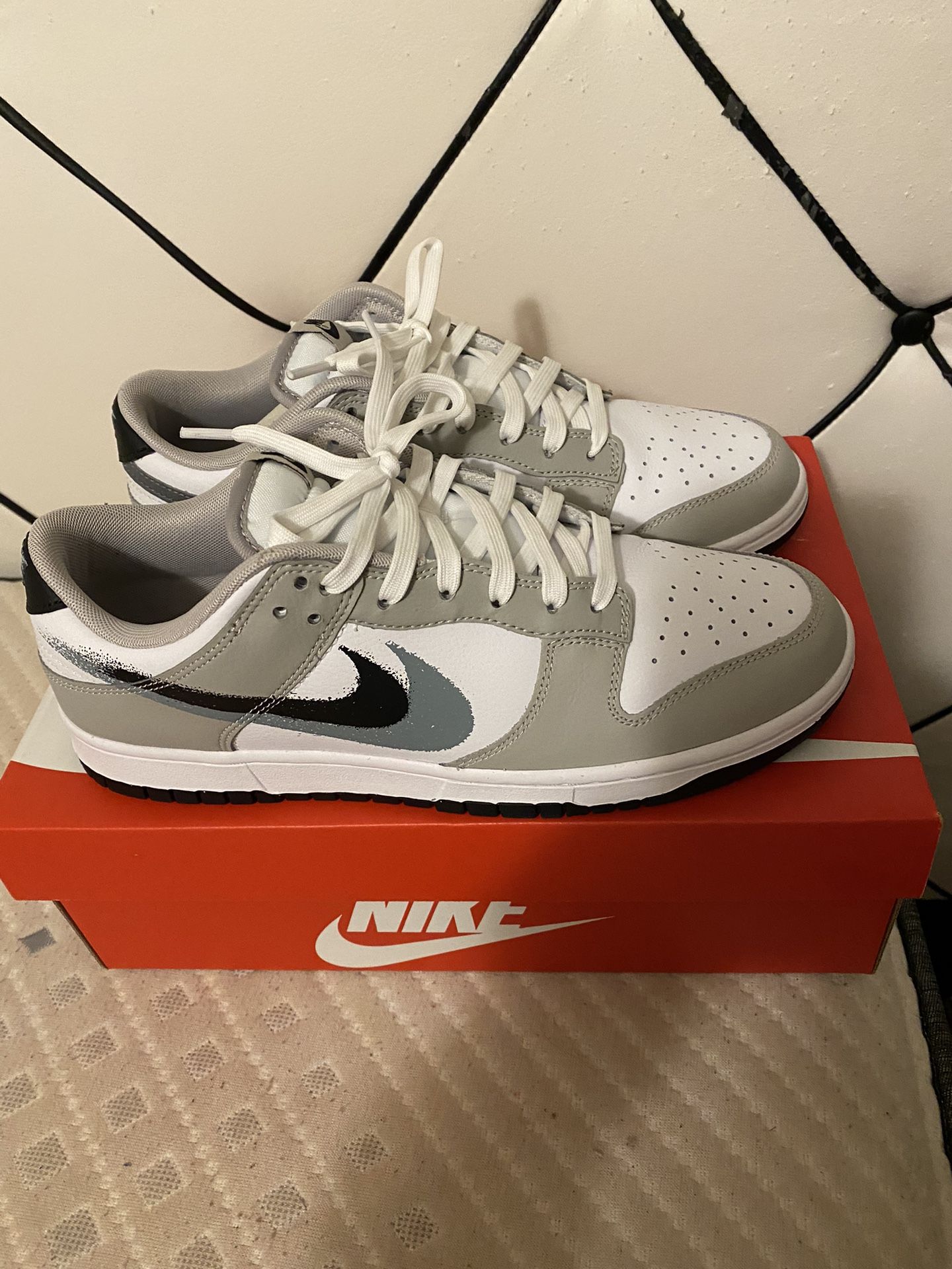 Nike Dunk Low Retro Double Swoosh “Cool Grey” Size 10