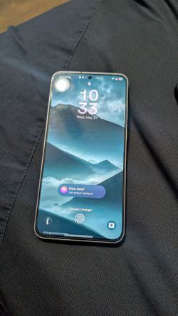 Samsung Galaxy s25 128g