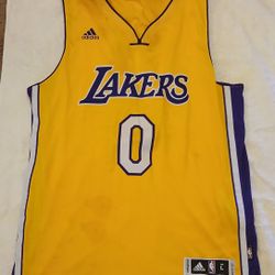 OFFICIAL AUTOGRAPHED NBA ( LAKERS)JERSEY