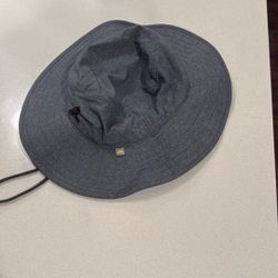 hat for working in the sun $10