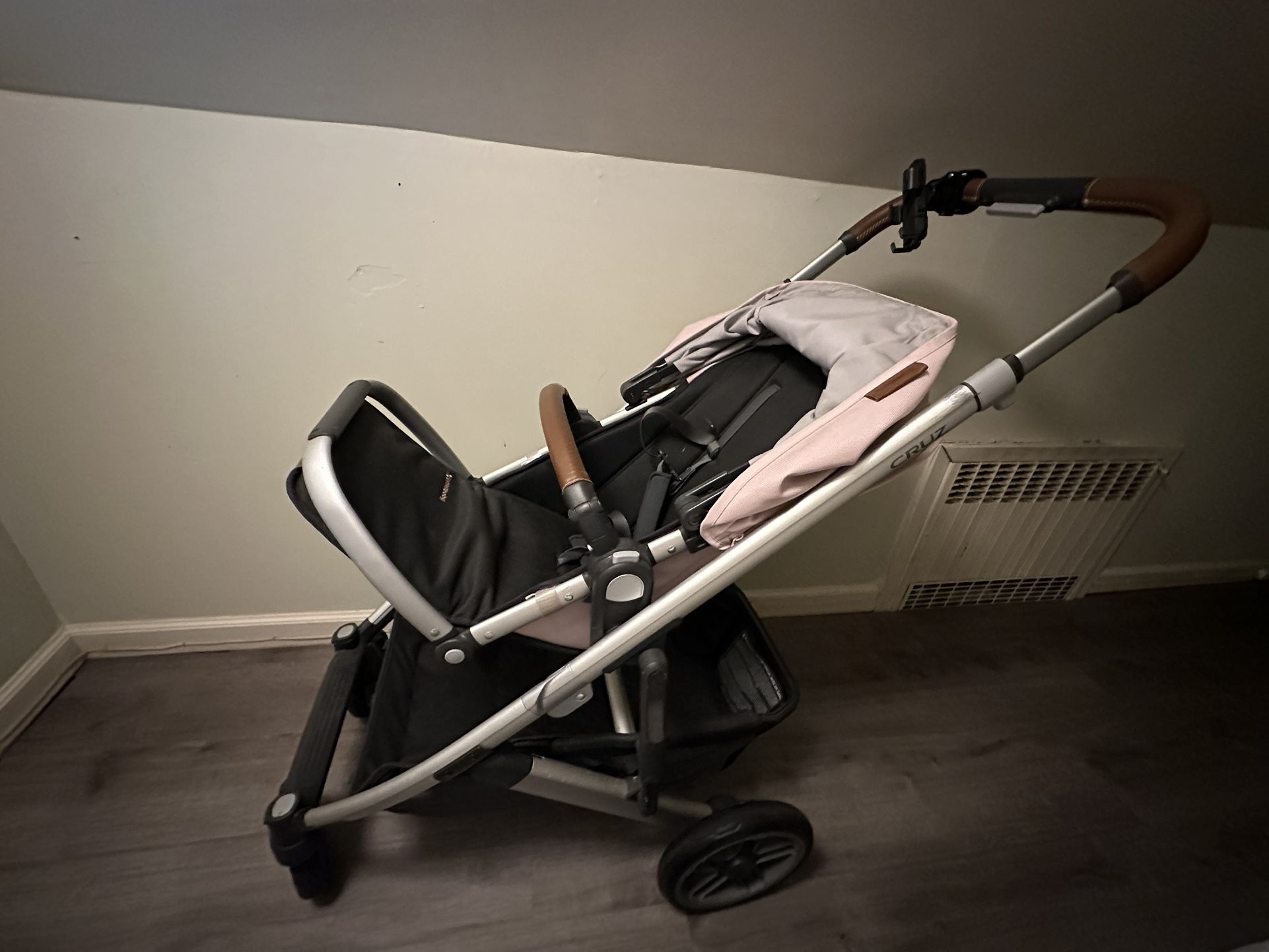 UppaBaby Stroller Cruz