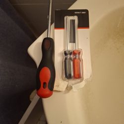 Screwdriver Set, Like New