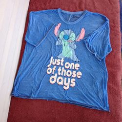 Disney stitch lightweight loose fit t-shirt size L(12-14)