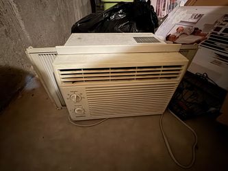 Good Star Air Conditioner 5200 BTU