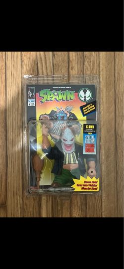 Todd McFarlane's Spawn Clown Action Figure with Comic