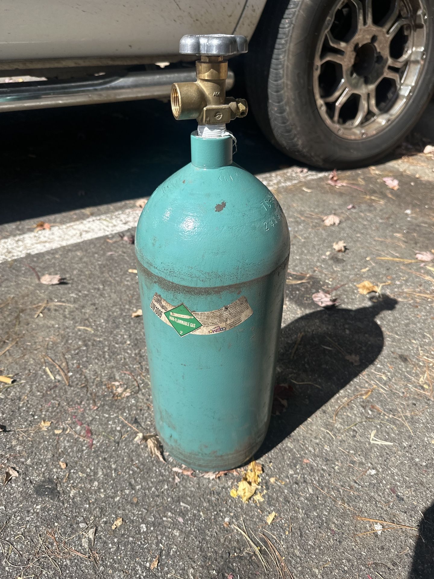 Full Argon Gas Cylinder