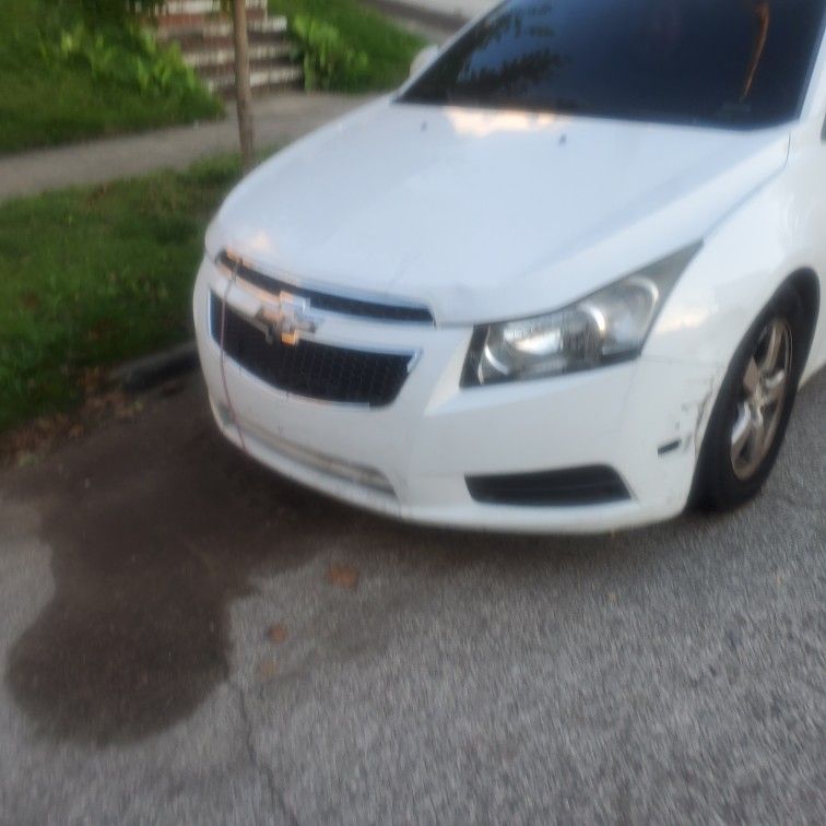 2010 CHEVY CRUZE FOR PARTS ONLY