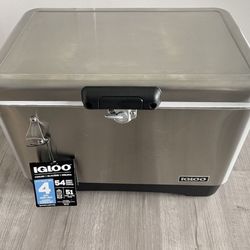 Igloo 54 Quart Cooler