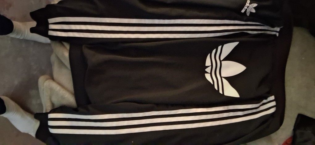 Adidas Woman Small Jacket Logo On Back