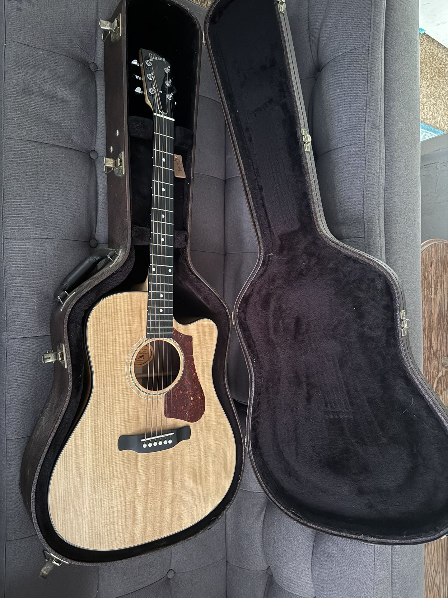 Gibson HP635 w