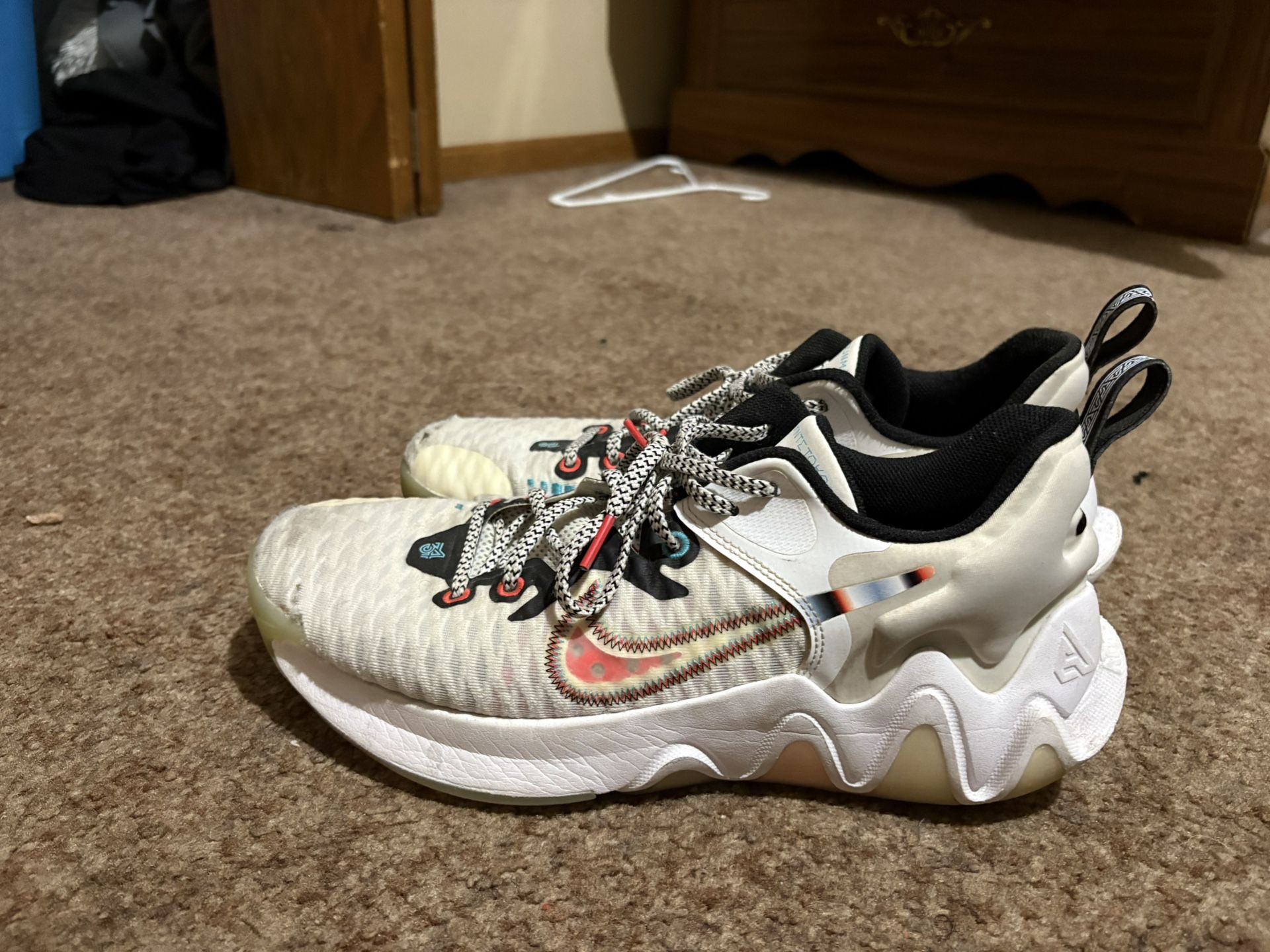 Giannis Basketball Shoes