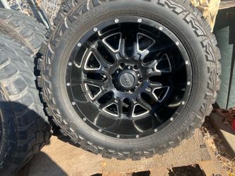Tires with rims