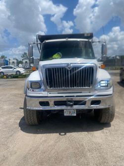 2005 INTERNATIONAL FOR SALE