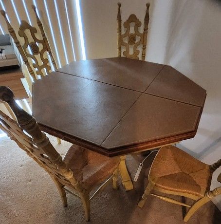 Vintage 1963 Thomasville Hexagon Dining Table and 4 Chairs