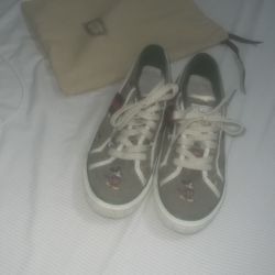 Shoes , Gucci