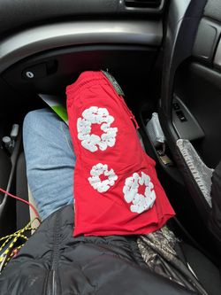 Men’s Denim Tear Shorts Size Large