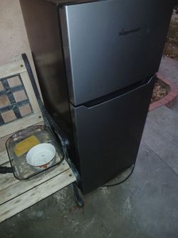 Mid size Fridge