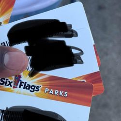 Six Flags Season Passes 