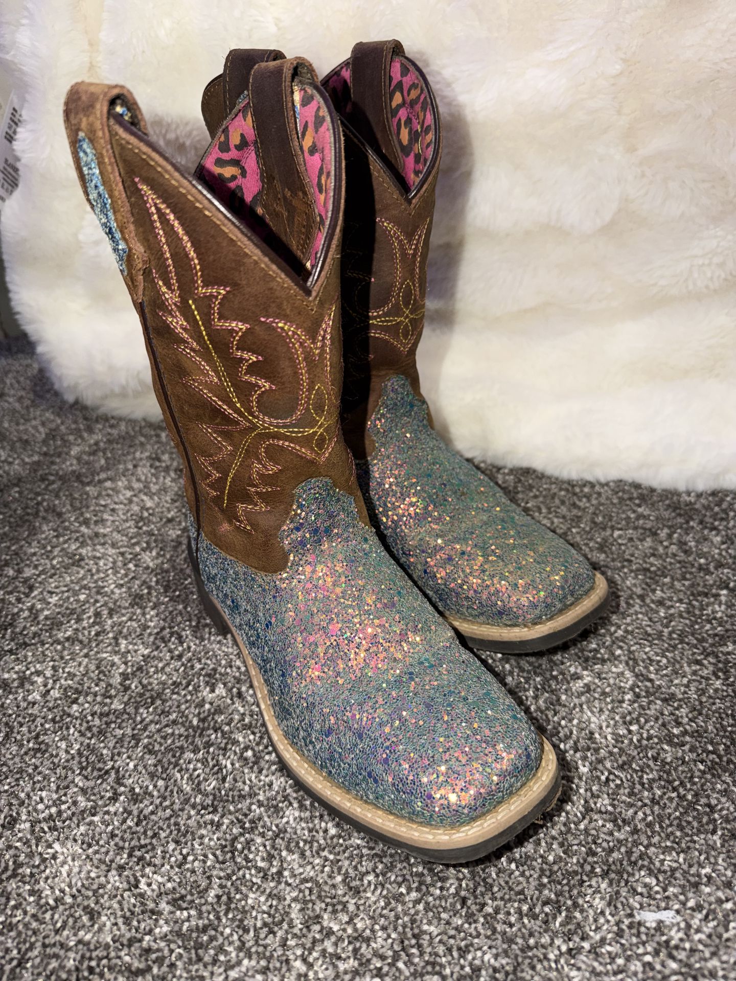 Shyanne Boots size 1