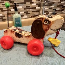 57 yr old Vintage Fisher-Price Little Snoopy pull toy Circa 1968 (what memories)