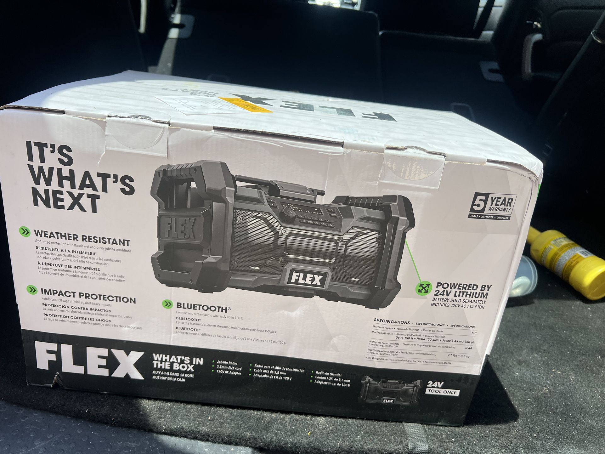 FLEX 24V Cordless Bluetooth Jobsite Radio
