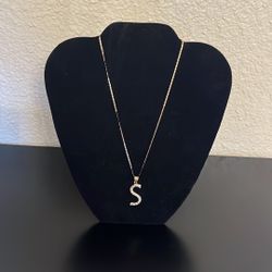 Necklace Display Vel 