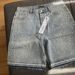 Purple Jeans, Shorts
