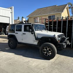 2010 Jeep Wrangler Sahara JKU 4 Door Full Part Out Only 2007 Through 2018