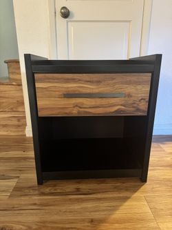 Drawer Nightstand 