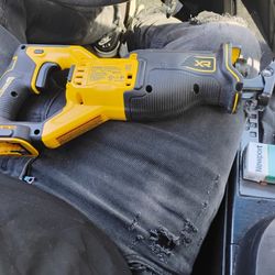 DeWalt XR Sawzall 