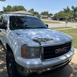 2011 Gmc Sierra SLE  Z71