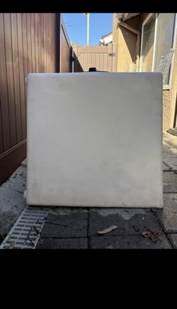 100 Gallon Water Tank