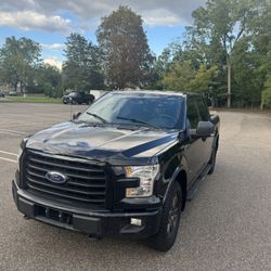 2017 Ford F-150 XLT 4x4,2.7 Engine Back Up Camera 160k Miles Clean Title 