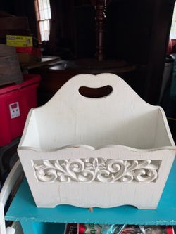 Magazine holder