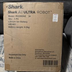 SHARK ROBOT VACUUM FOR SALE OR TRADE