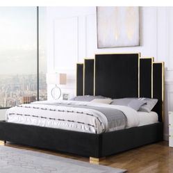 Black And Gold Queen Bed