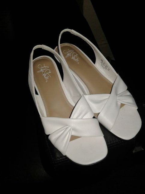 White Mimosa duncan sandal.Make an offer.