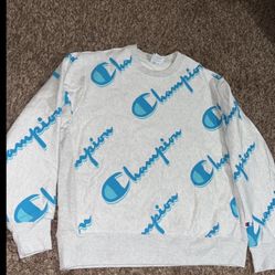 Price Drop! Champion Sweatshirt XXL 