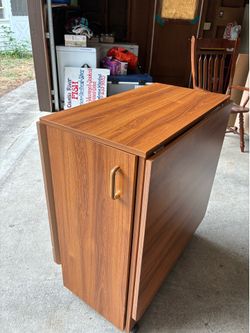 Koala Brand Sewing and Cutting Table