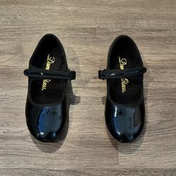 Shiny Black Tap Shoes 