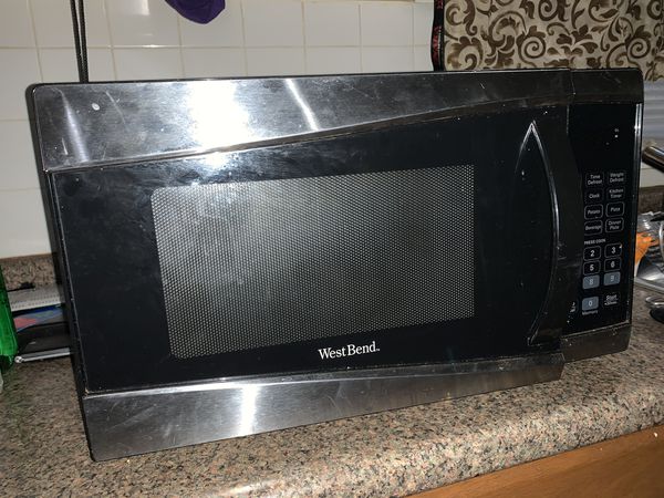 West bend microwave black and silver model em925ajw-p1 for Sale in